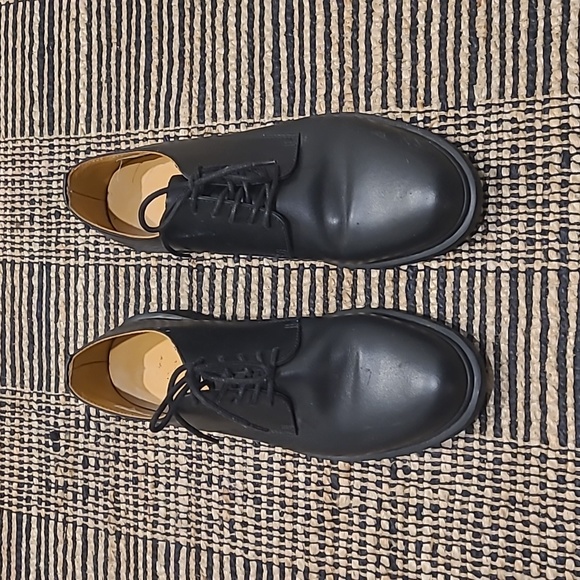 DR. MARTENS PARADE BLACK OXFORD SHOES - Picture 1 of 9